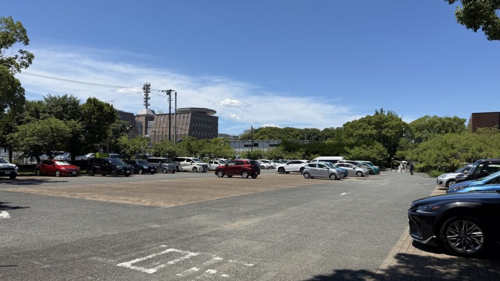 舞鶴公園第2駐車場の駐車エリア