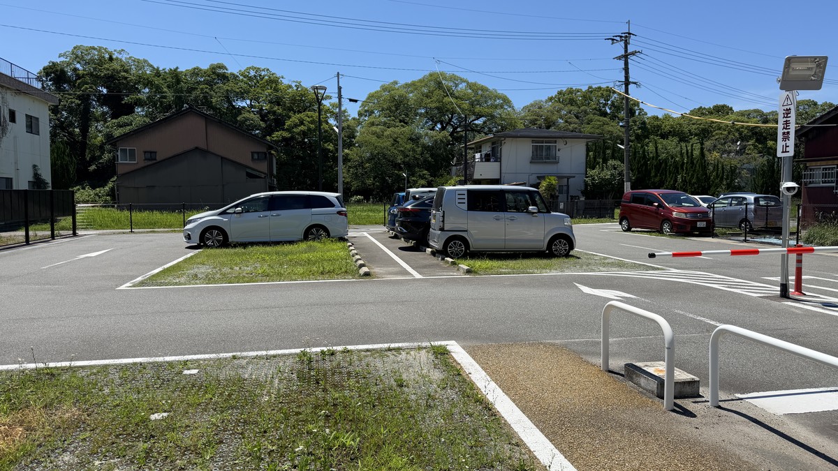 舞鶴公園第3駐車場の駐車エリア外観