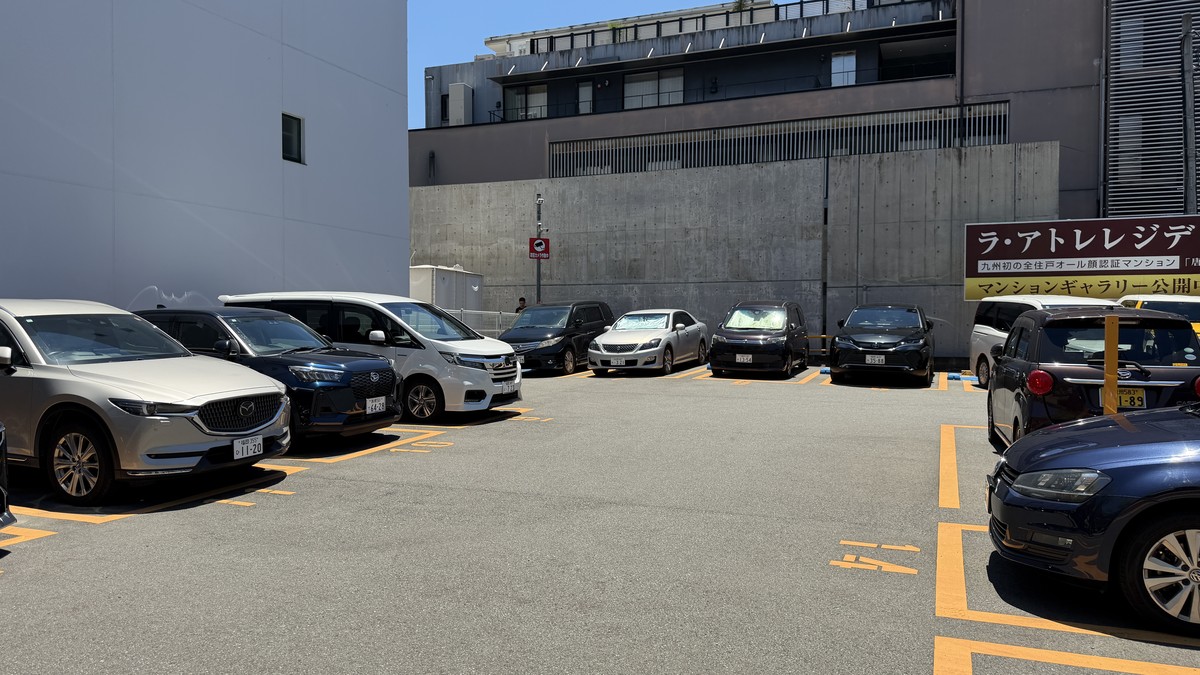 タイムスペース大濠公園第1駐車場の駐車エリア外観